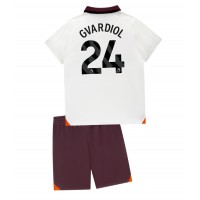 Billiga Manchester City Josko Gvardiol #24 Barnkläder Borta fotbollskläder till baby 2023-24 Kortärmad (+ Korta byxor)